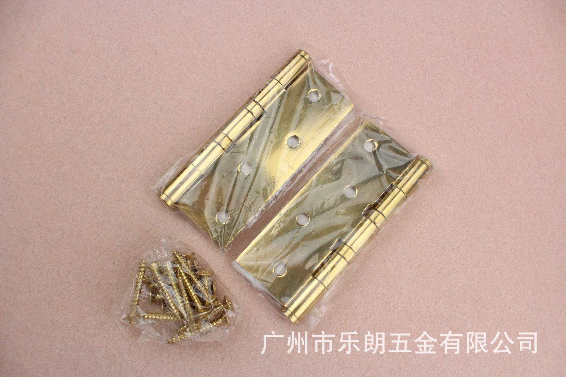 草莓视频在线免费下载草莓视频黄片RDH-17 銅合頁
