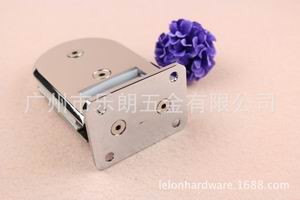 草莓视频在线免费下载草莓视频黄片玻璃門夾